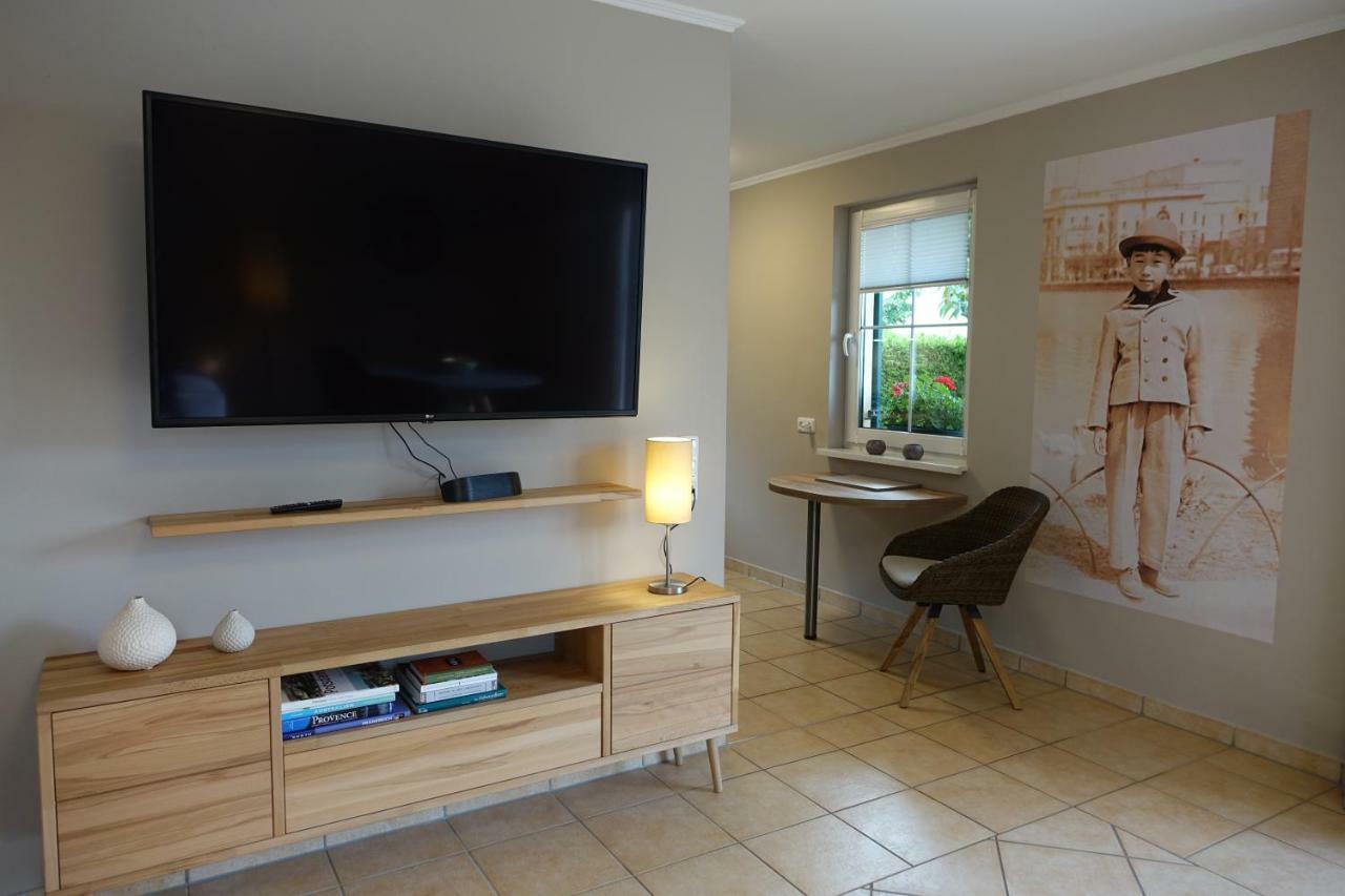 Moderne Ferienwohnung In Potsdam, Sehr Komfortabel, Ruhige Lage Buitenkant foto