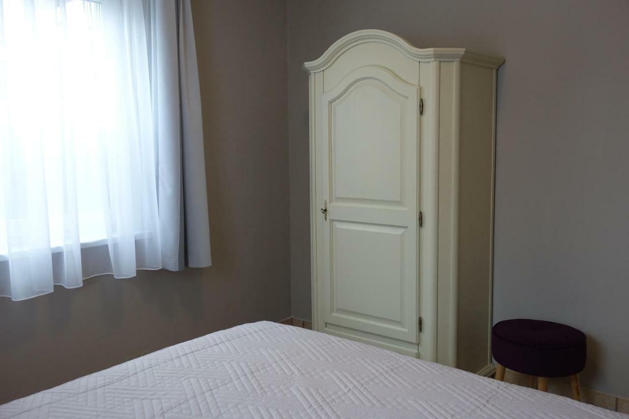 Moderne Ferienwohnung In Potsdam, Sehr Komfortabel, Ruhige Lage Buitenkant foto